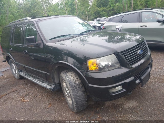Salvage Ford Expedition Image