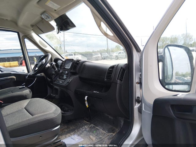 Ram Promaster Low Roof 136 Wb
