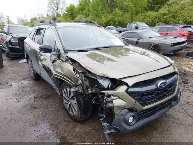 Salvage Subaru Outback Image