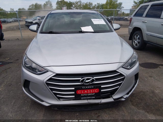 Hyundai ELANTRA Sel