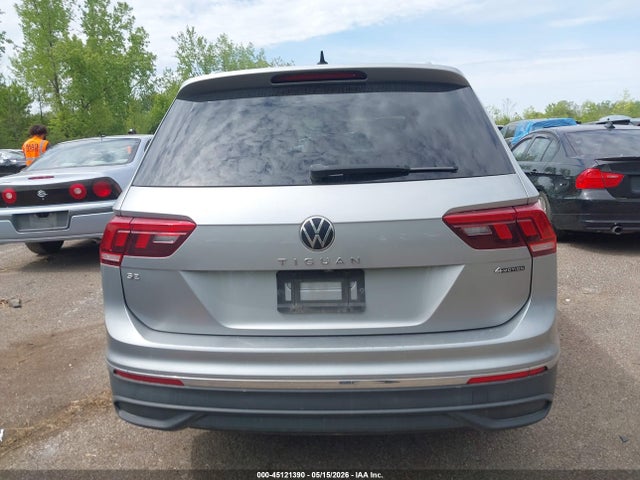 Volkswagen Tiguan 2.0t Se