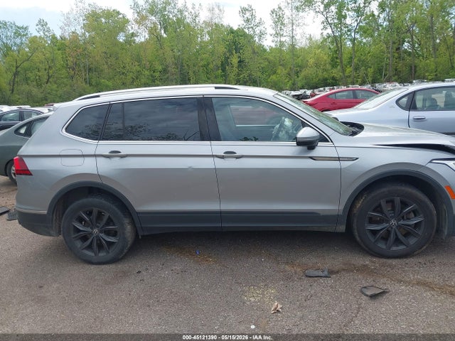 Volkswagen Tiguan 2.0t Se