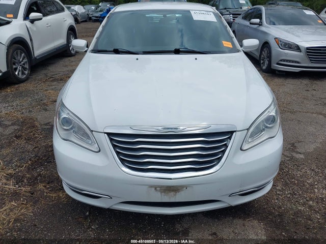 Chrysler 200 Touring