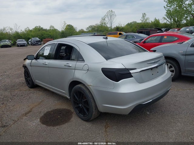 Chrysler 200 Touring