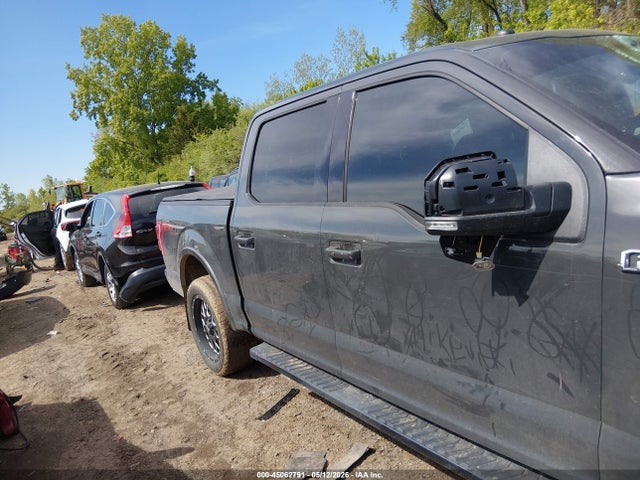 Ford F-150 Lariat
