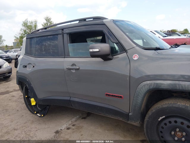 Jeep Renegade Trailhawk 4x4