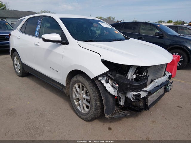 Salvage Chevrolet Equinox Image