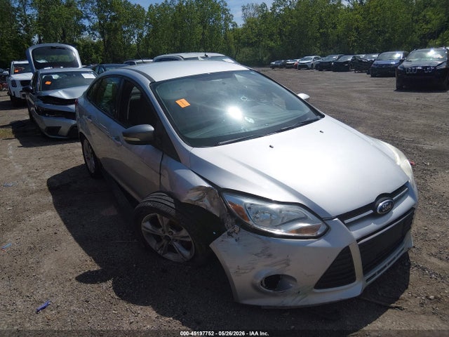 Salvage Ford Focus Image