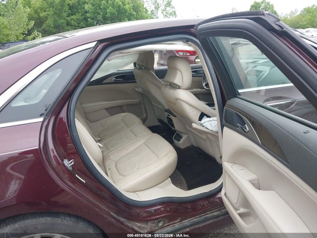 Lincoln MKZ Reserve