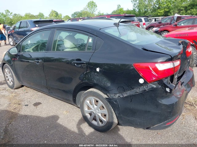 Kia Rio Lx