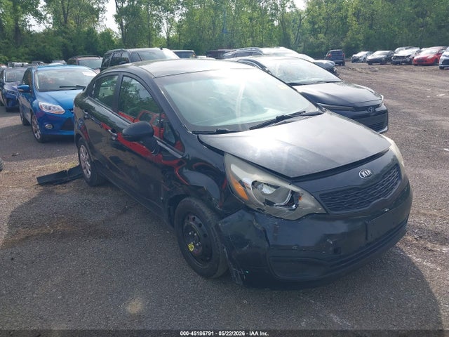 Salvage Kia Rio Image
