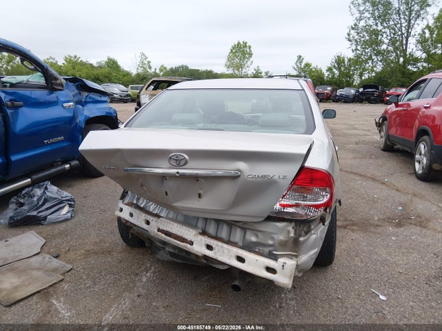 Toyota Camry Le