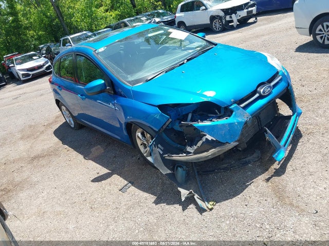 Salvage Ford Focus Image