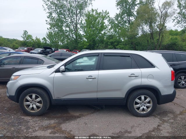 Kia Sorento Lx