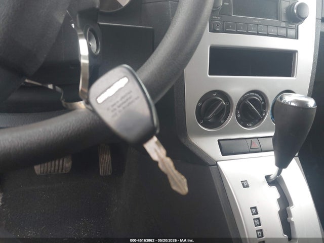 Dodge Caliber Se