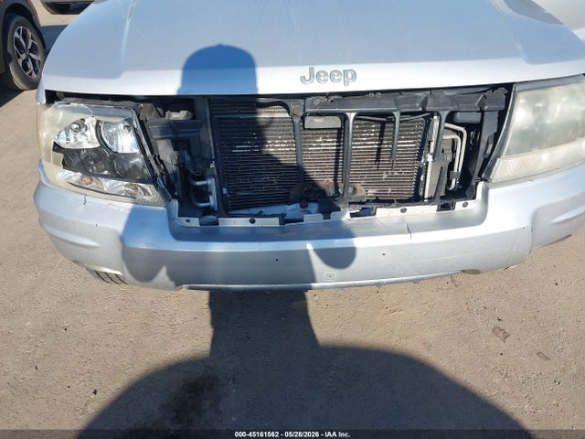 Jeep Grand Cherokee Laredo