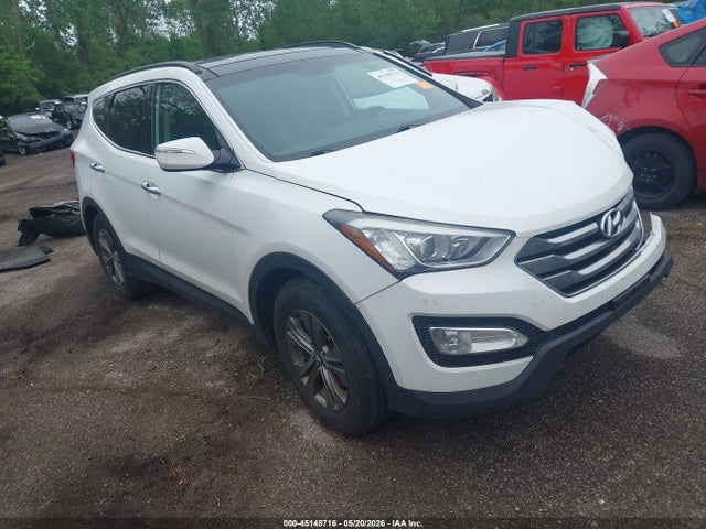 Salvage Hyundai SANTA FE Image