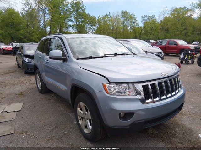 Salvage Jeep Grand Cherokee Image