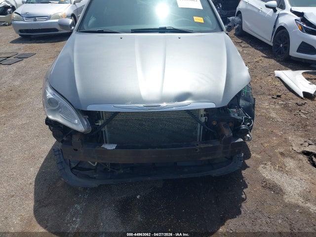 Chrysler 200 Touring