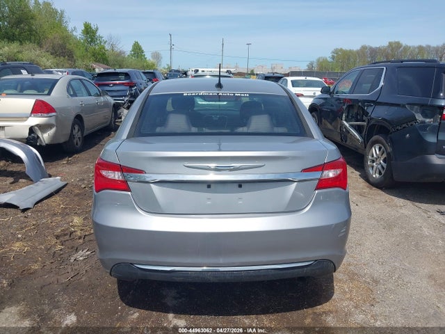 Chrysler 200 Touring