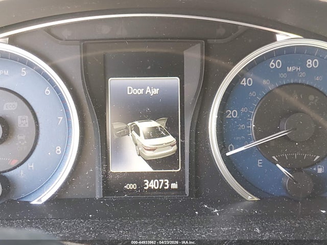 Toyota Camry Le