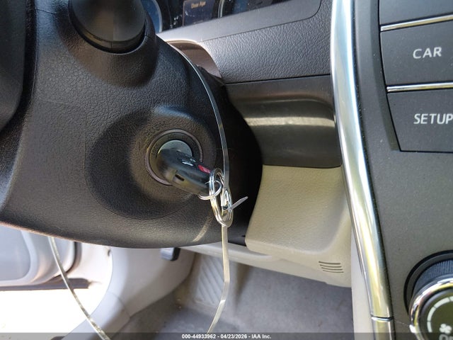 Toyota Camry Le