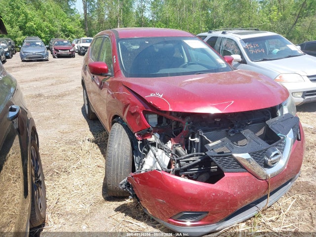 Salvage Nissan Rogue Image