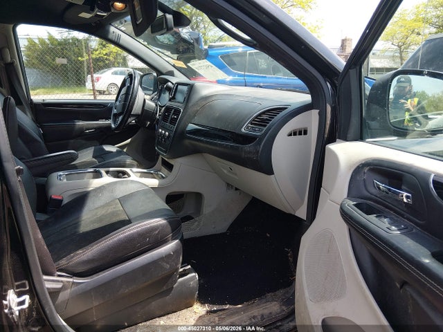 Dodge Grand Caravan Sxt