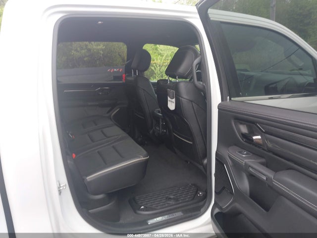 Ram 1500 Limited  4x4 5'7 Box