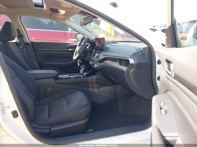 Nissan Altima Sv Intelligent Awd