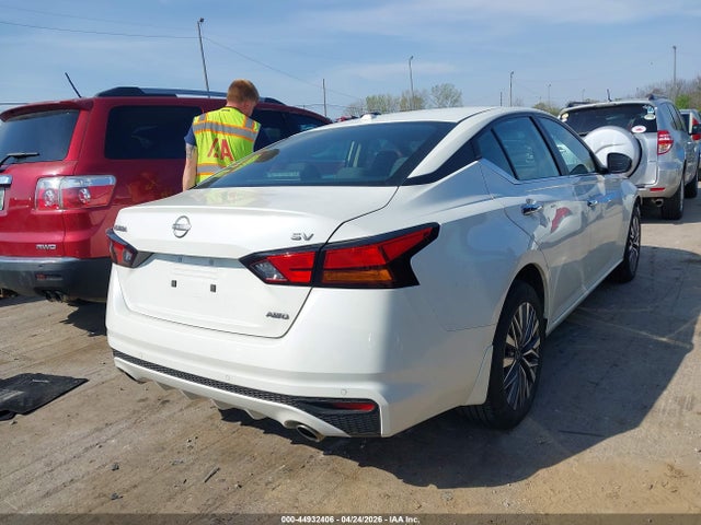 Nissan Altima Sv Intelligent Awd