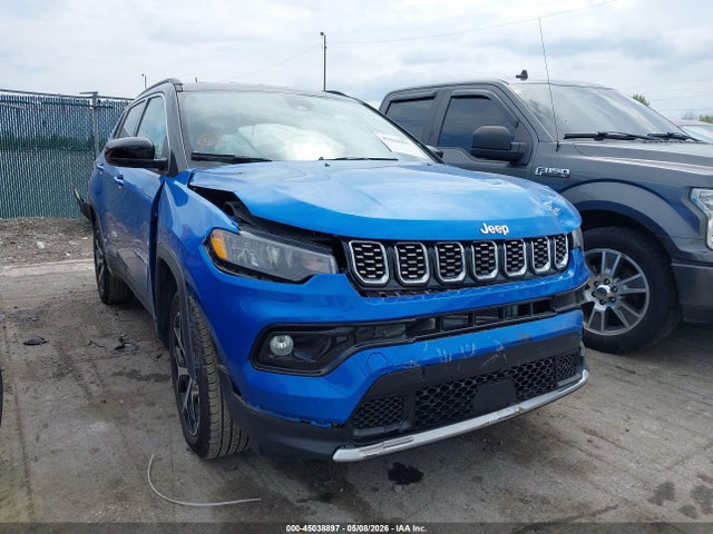 Salvage Jeep Compass Image