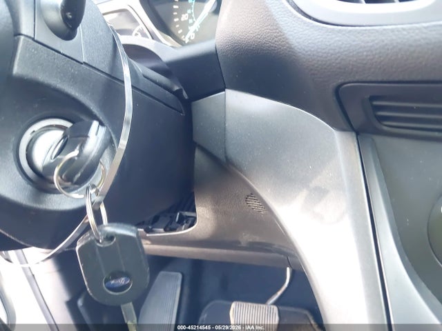 Ford Escape S