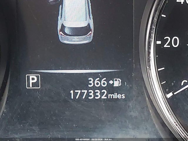 Nissan Rogue S