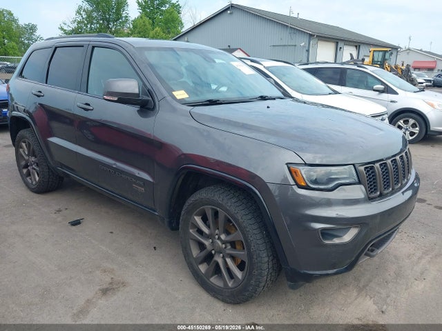 Salvage Jeep Grand Cherokee Image