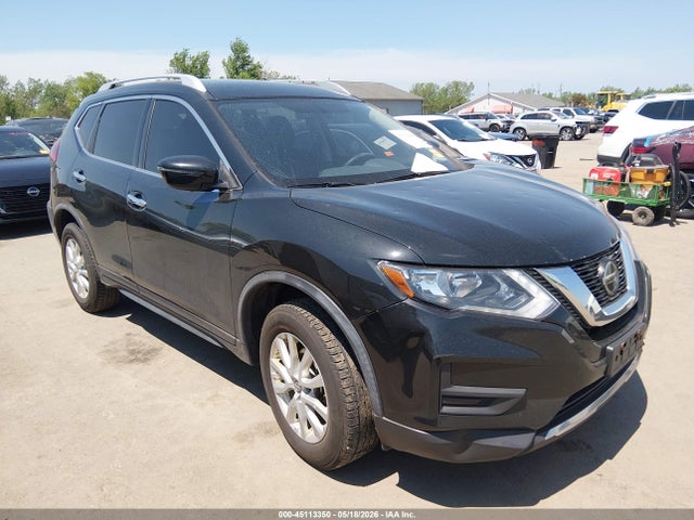 Salvage Nissan Rogue Image