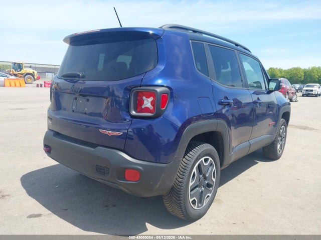 Jeep Renegade Trailhawk 4x4