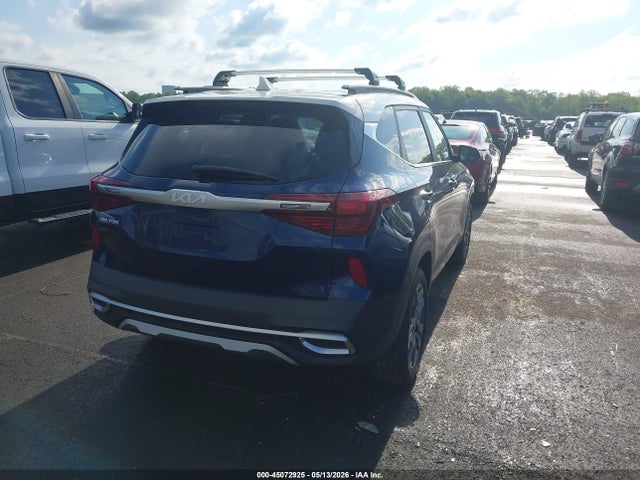 Kia Seltos S