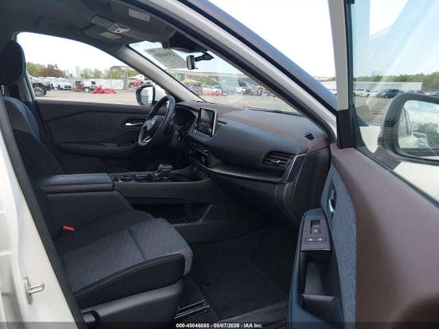 Nissan Rogue Sv Intelligent Awd