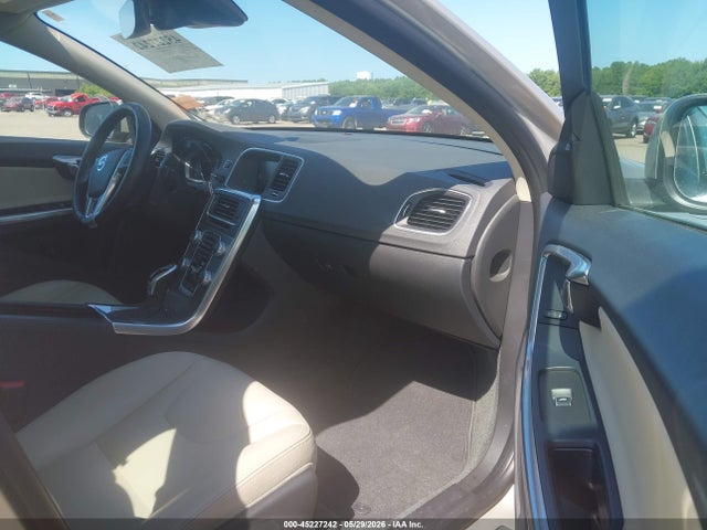 Volvo S60 Inscription T5