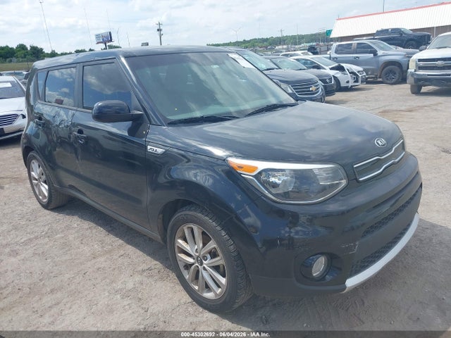 Salvage Kia Soul Image