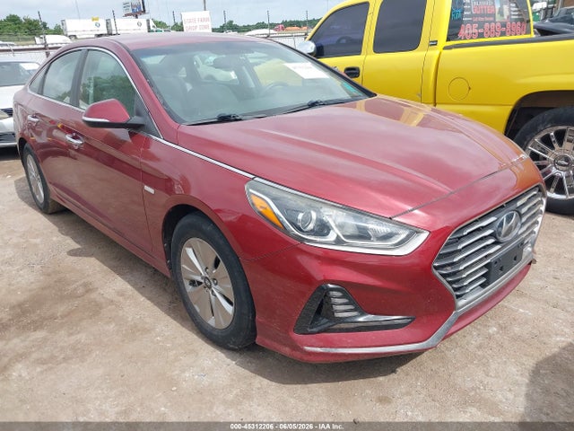 Salvage Hyundai SONATA Image