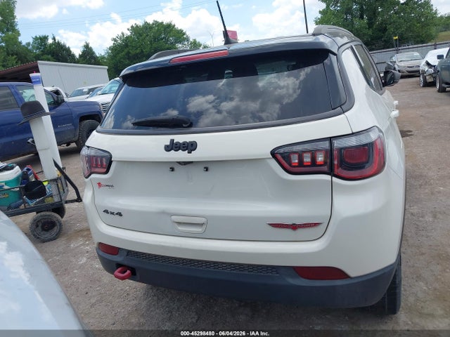 Jeep Compass Trailhawk 4x4
