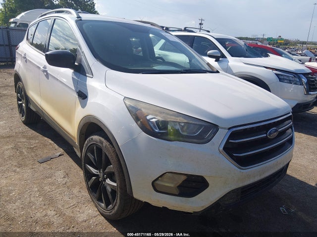 Salvage Ford Escape Image