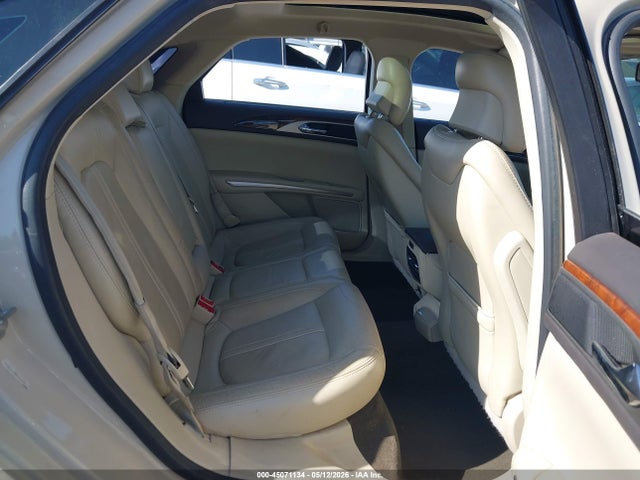 Lincoln MKZ Hybrid