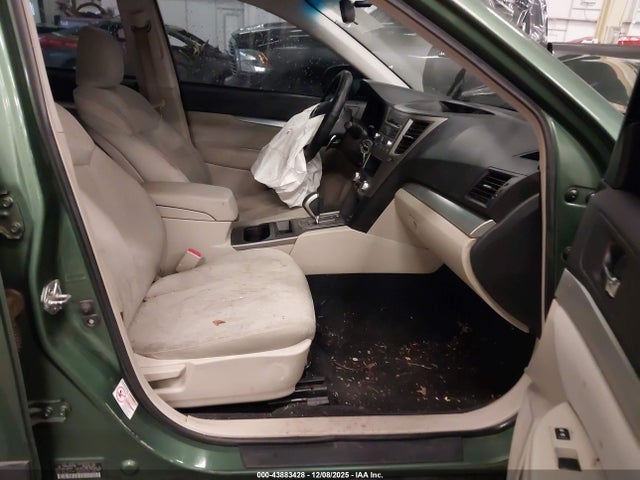 Subaru Outback 2.5i