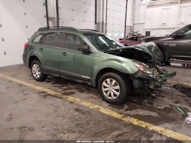 Salvage Subaru Outback Image
