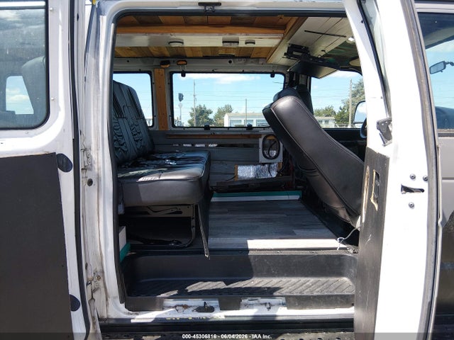Ford E-350