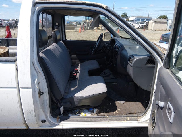 Nissan Truck Xe