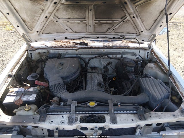 Nissan Truck Xe